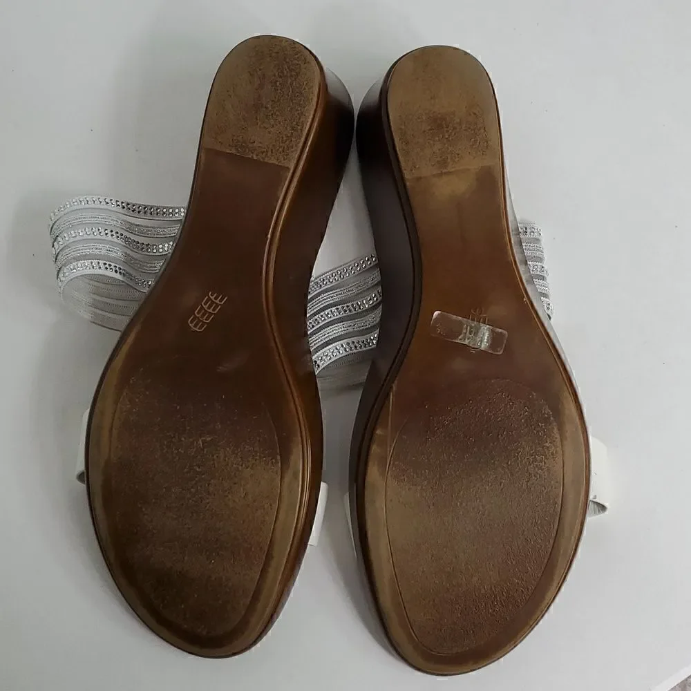 Italian Shoemakers White Silver Sparkly Wedge Sandal Size 10W